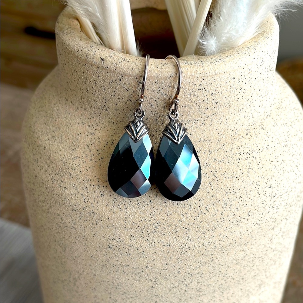 Silpada Black and Silver Teardrop Earrings